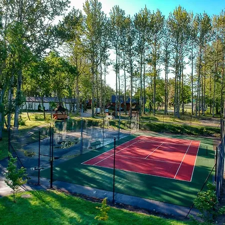 Osrodek Wypoczynkowy Neptun ロッジ