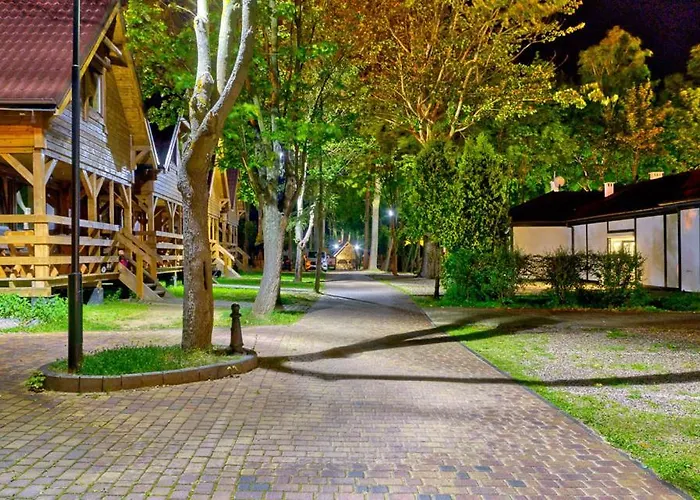 Деревянный коттедж Osrodek Wypoczynkowy Neptun